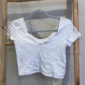 White Aeropostale crop top with triangle cut out neckline